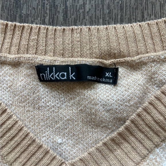 Tan and White Checkered Sweater Vest - Picture 2 of 5